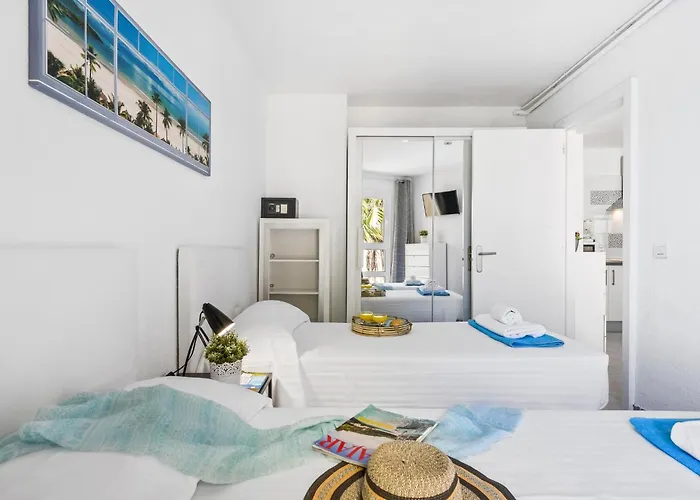 Comfy In Americas Air Condition Апартаменти *